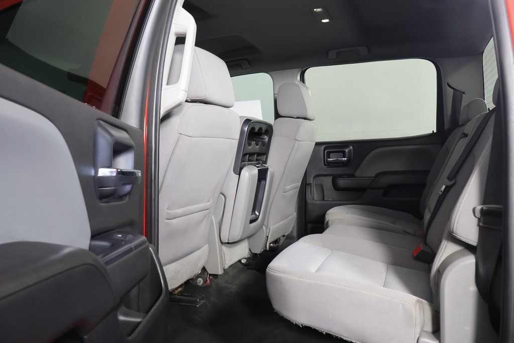 Thumbnail: 2018 Chevrolet Silverado 1500 - 11