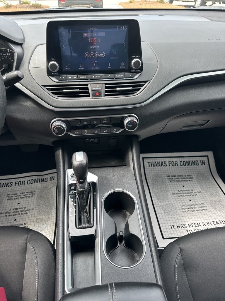 2022 Storm Blue Metallic Nissan Altima 2.5 SV FWD Sedan