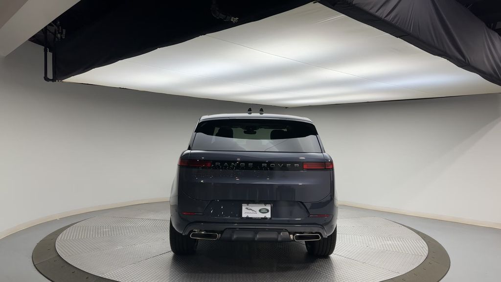 Thumbnail: 2024 Land Rover Range Rover Sport - 7