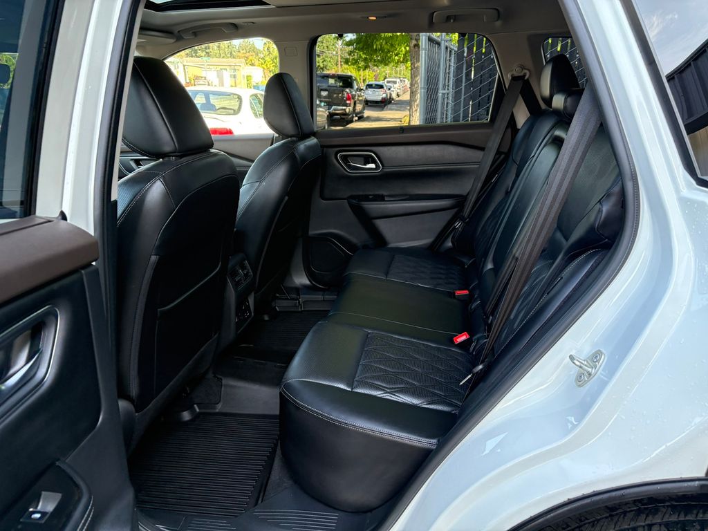 2022 Nissan Rogue Platinum