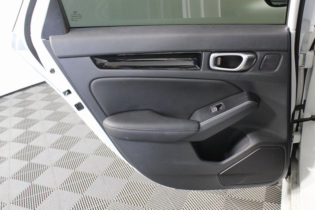 Thumbnail: 2023 Honda Civic - 13