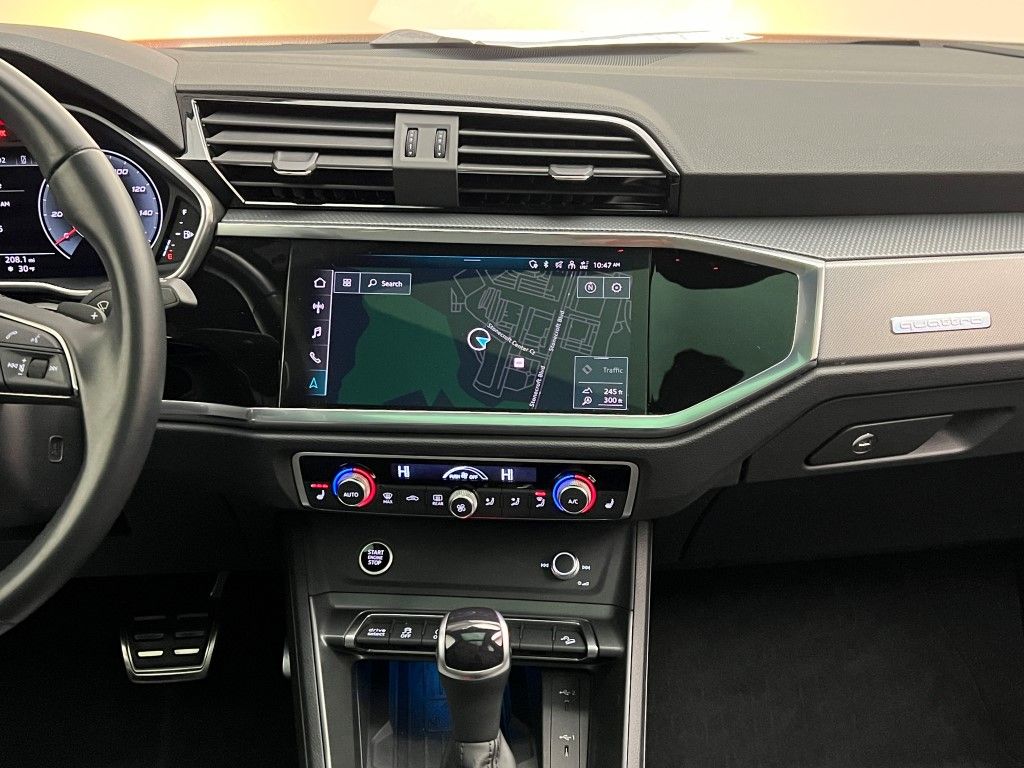 Thumbnail: 2023 Audi Q3 - 19