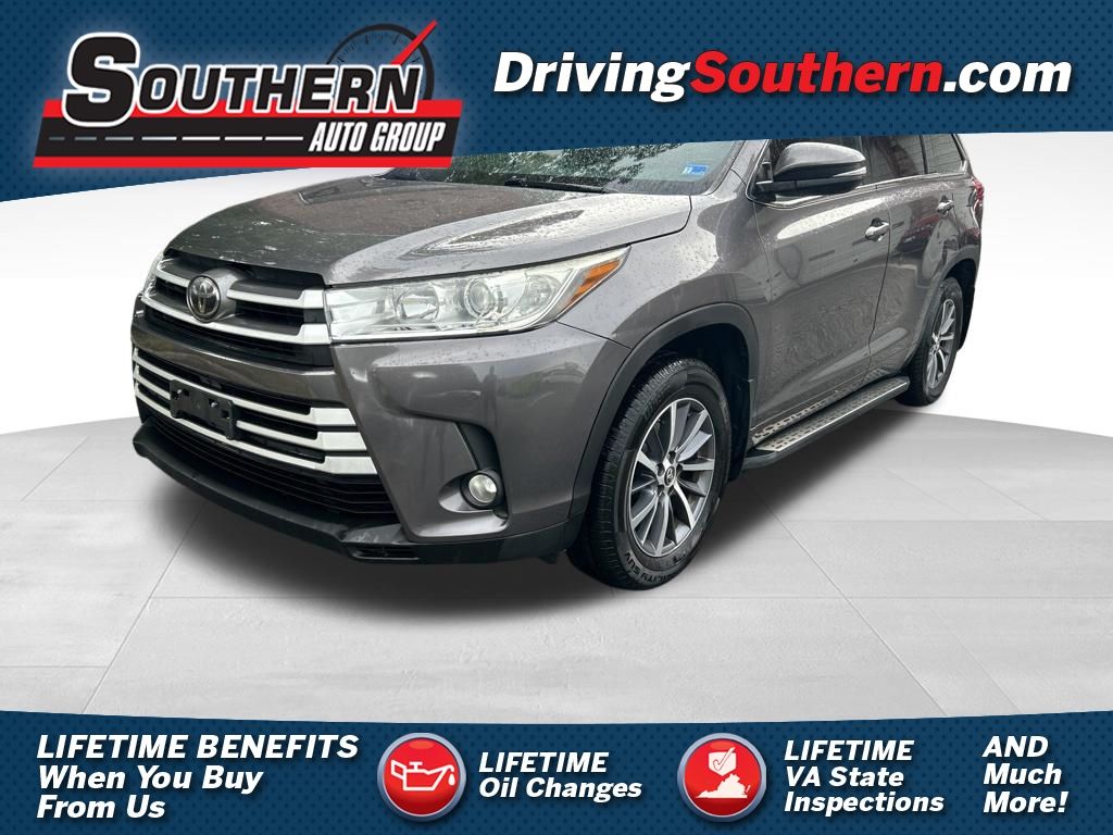 Predawn Gray Mica 2018 Toyota Highlander SUV / Crossover All-Wheel Drive 8-Speed Automatic