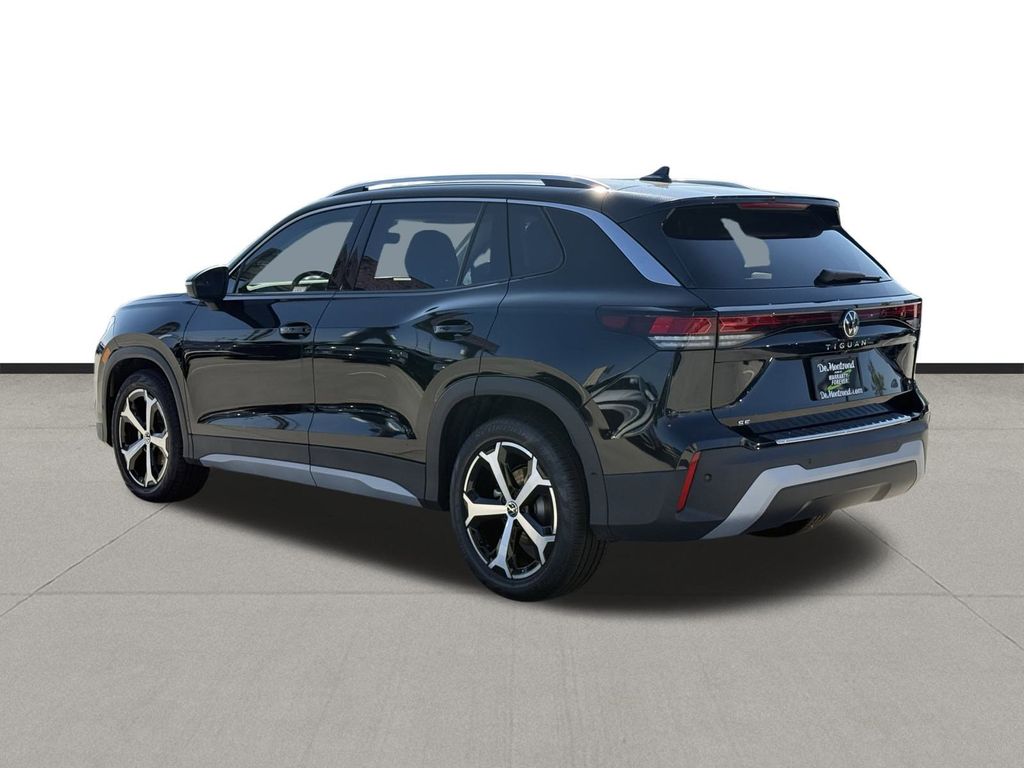 2026 Volkswagen Tiguan 2.0T SE Black at DeMontrond Auto Country