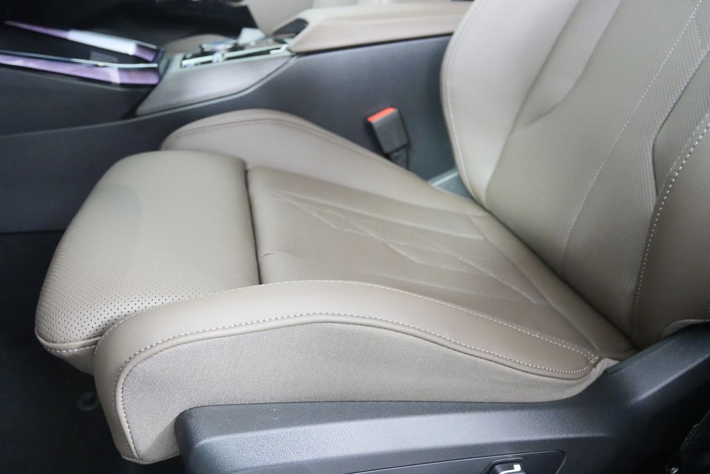 Thumbnail: 2026 BMW X3 - 9