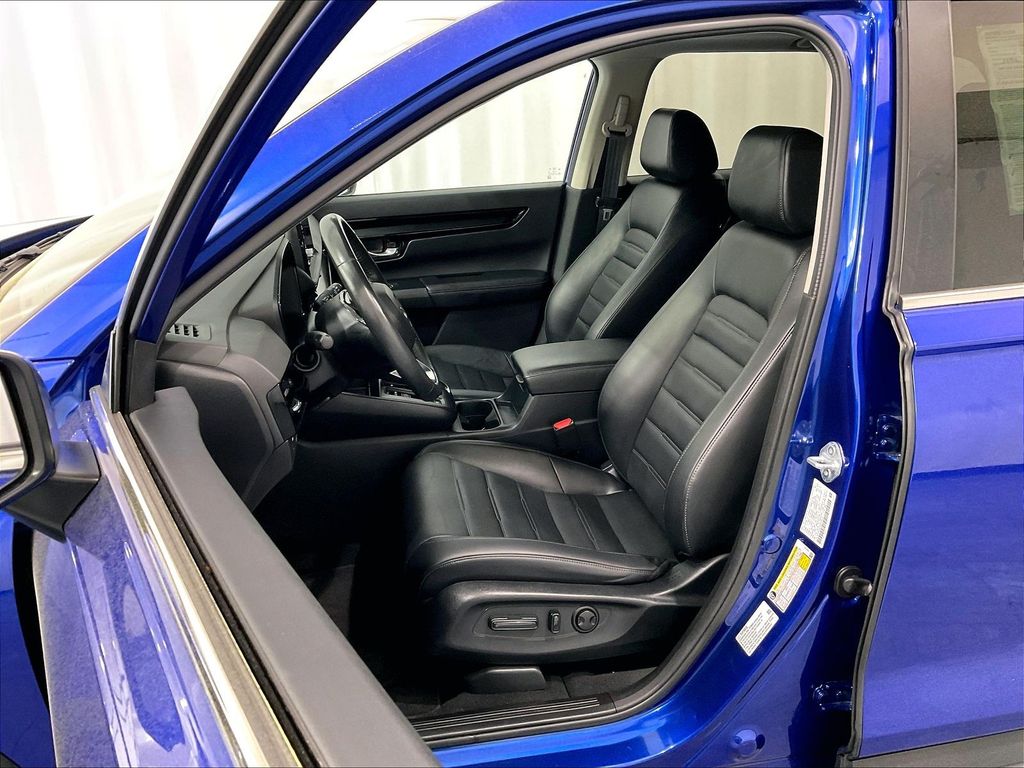 2023 Honda CR-V — photo 10