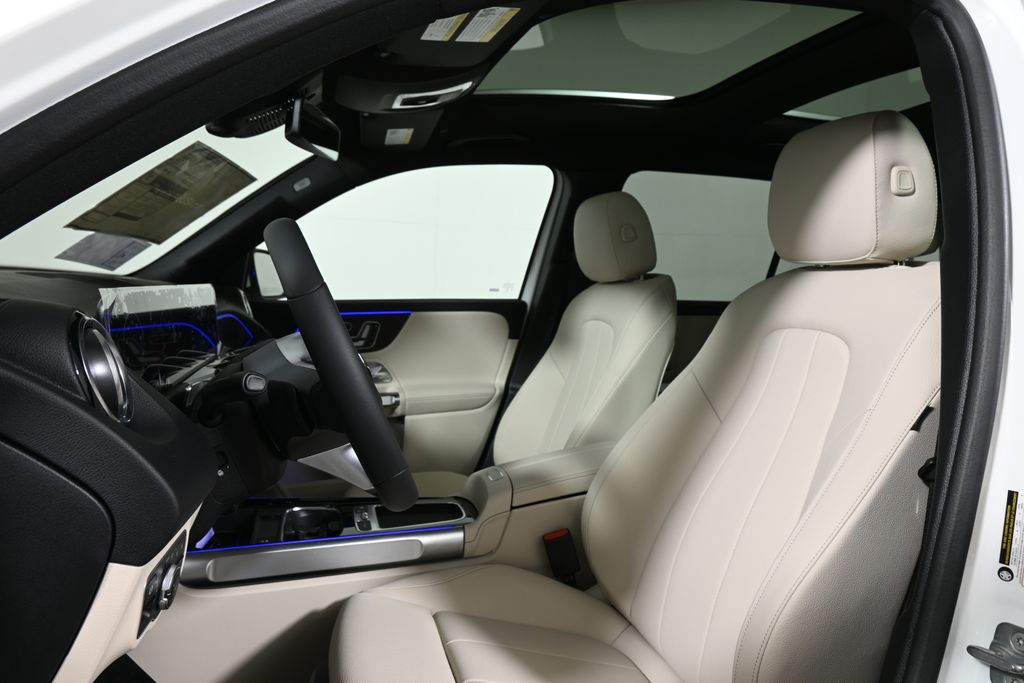 Thumbnail: 2026 Mercedes-Benz GLB - 13