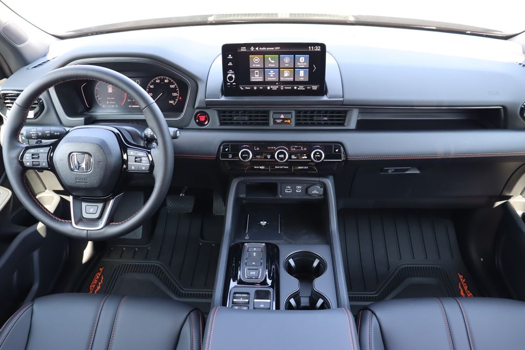 Thumbnail: 2025 Honda Pilot - 19