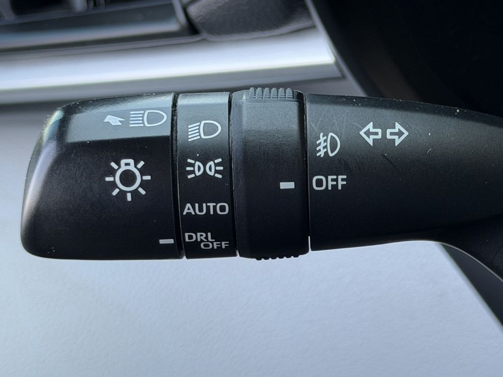 Used 2022 Toyota Sienna Van