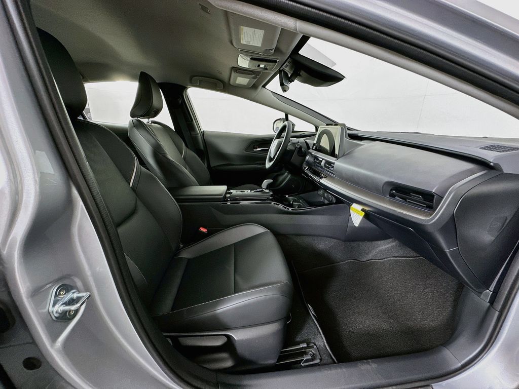 Thumbnail: 2026 Toyota Prius - 28