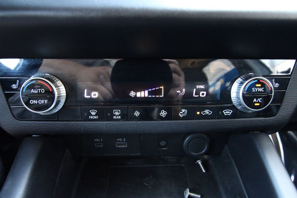 Used 2024 Mitsubishi Outlander SUV