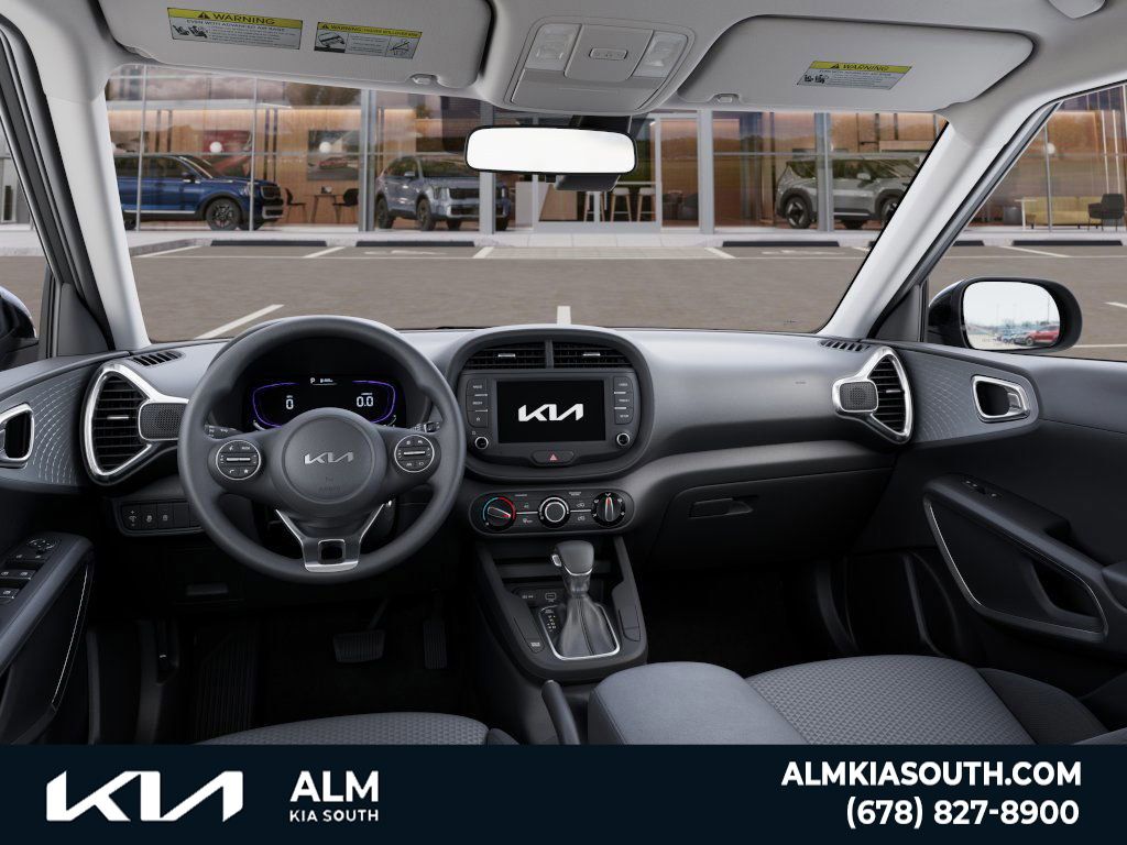 2025 Kia Soul LX photo 14