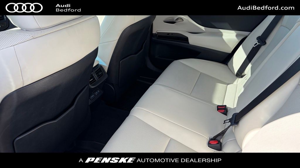 Thumbnail: 2024 Lexus ES - 17