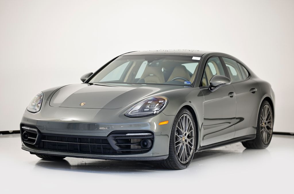 2023 Porsche Panamera 4 Platinum Edition AWD