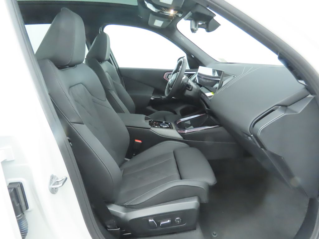 Thumbnail: 2026 BMW X3 - 21