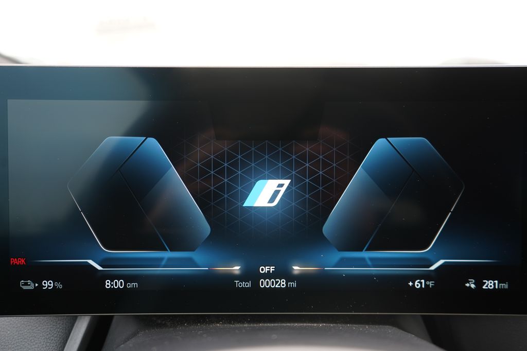 2025 BMW iX xDrive50 16
