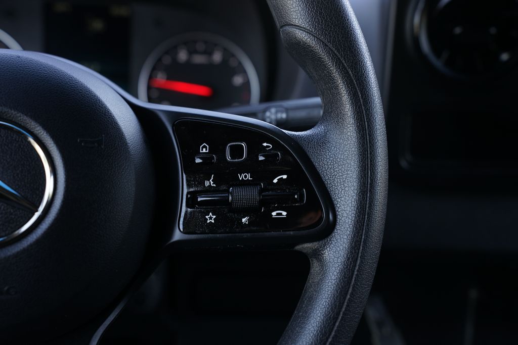 Thumbnail: 2024 Mercedes-Benz Sprinter - 13