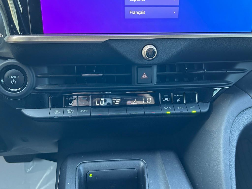 Thumbnail: 2023 Toyota Crown - 25