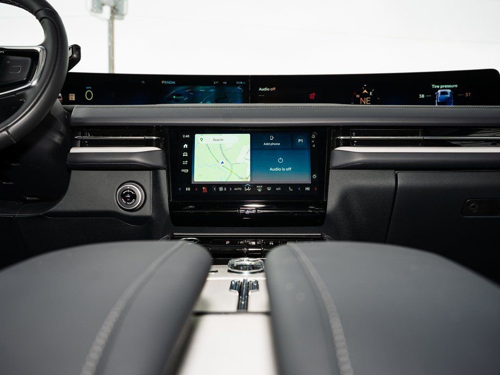 New 2026 White Lincoln Reserve image 40