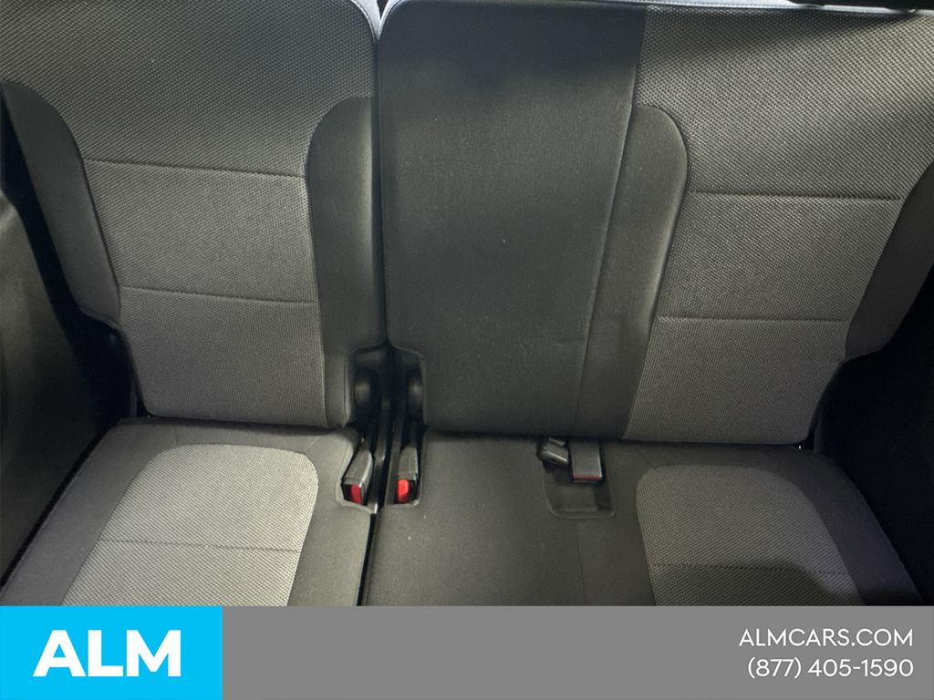 Used 2023 White Chevrolet LT image 25