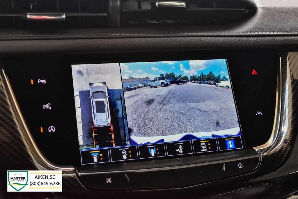 Used 2024 Cadillac XT6 SUV
