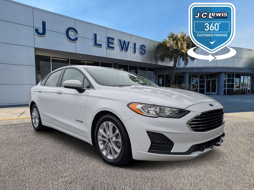 2019 Ford Fusion Hybrid SE