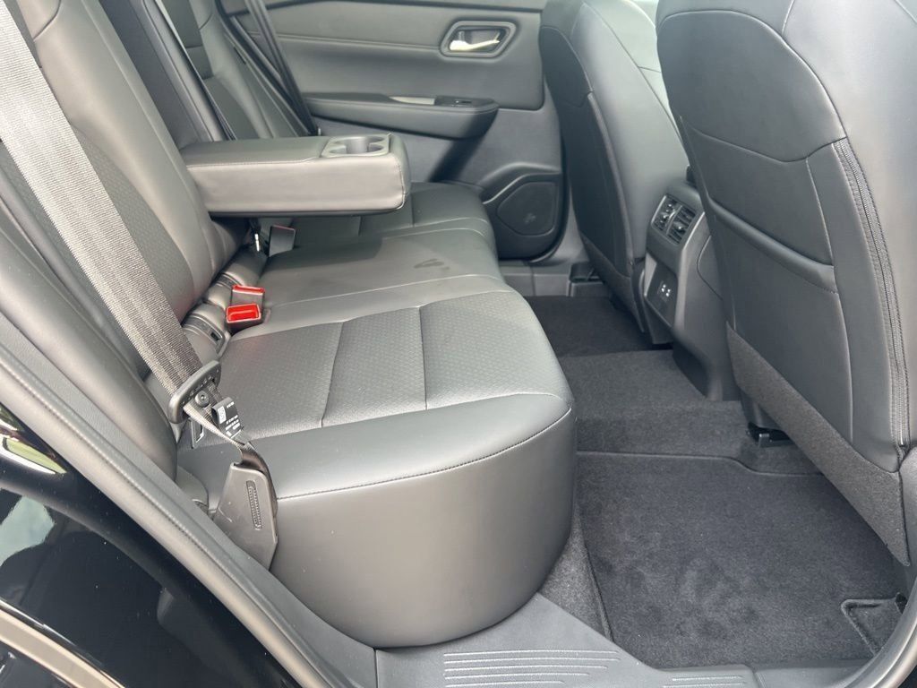 2025 Super Black Nissan Rogue SV FWD SUV