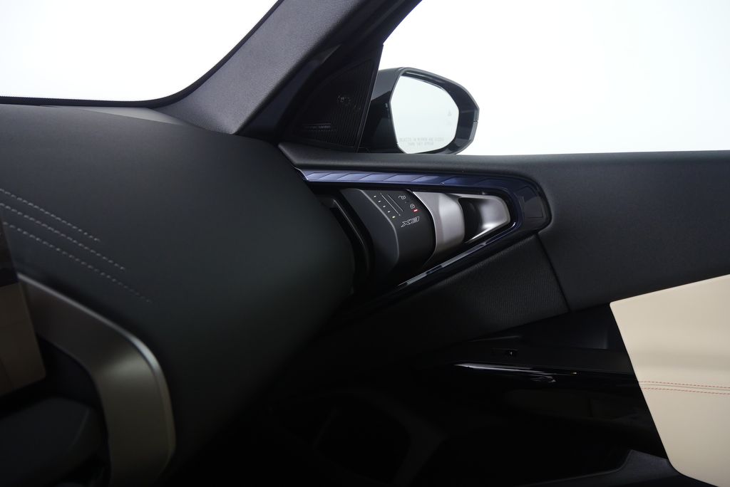 Thumbnail: 2026 BMW X3 - 23