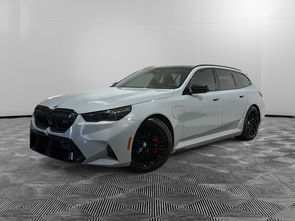 Brooklyn Gray Metallic 2025 BMW M5 Touring AWD Wagon All-Wheel Drive 8-Speed Automatic