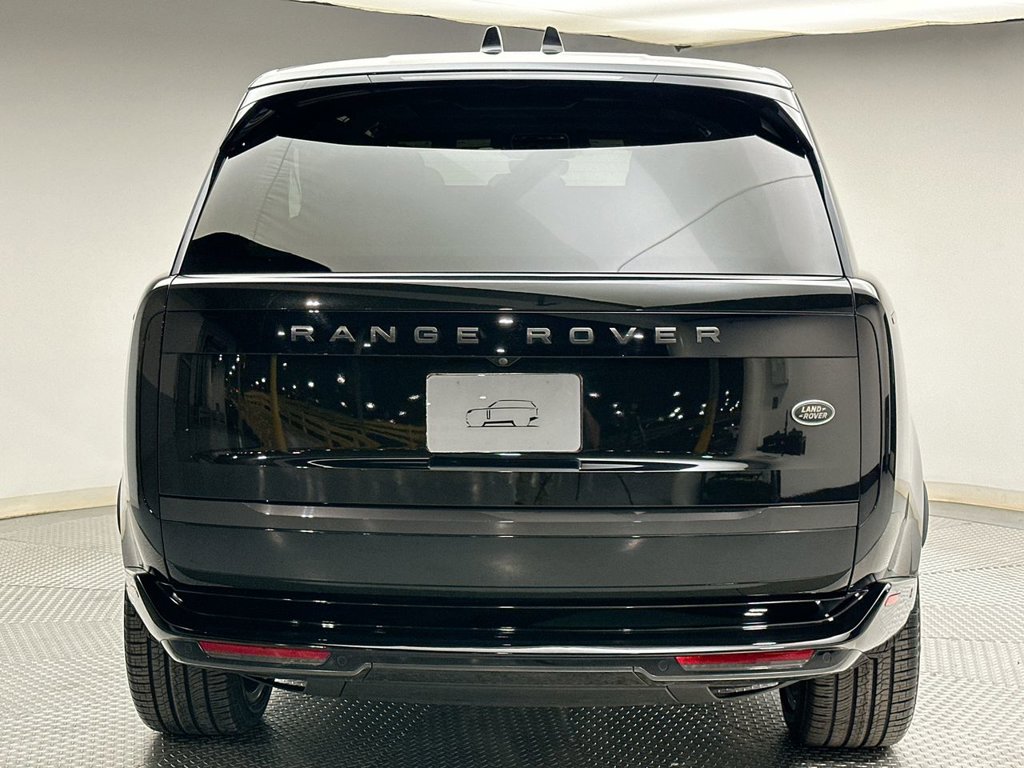 Thumbnail: 2023 Land Rover Range Rover - 12