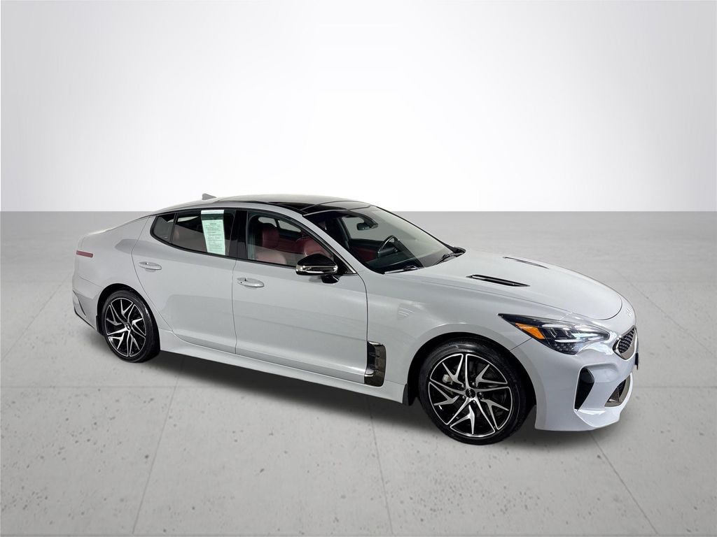 2022 Kia Stinger GT-Line