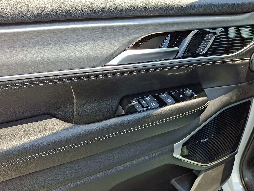 New 2026 Jeep Grand Wagoneer SUV