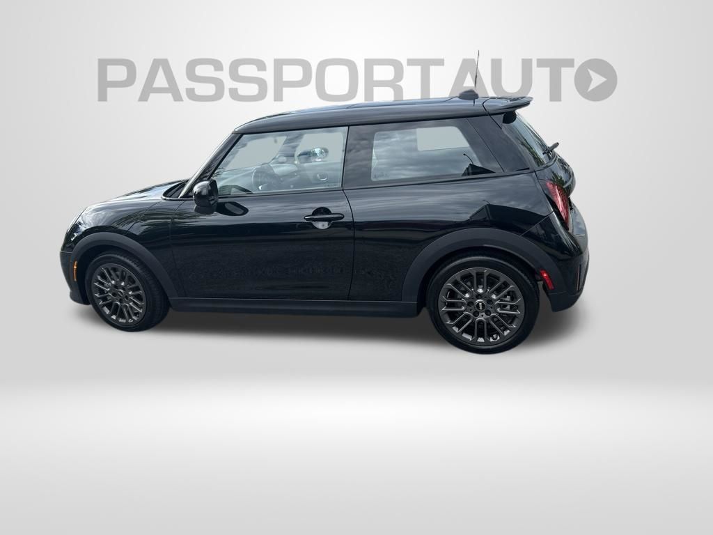 Midnight Black II Metallic 2026 MINI Cooper Hatchback Front-Wheel Drive Automatic