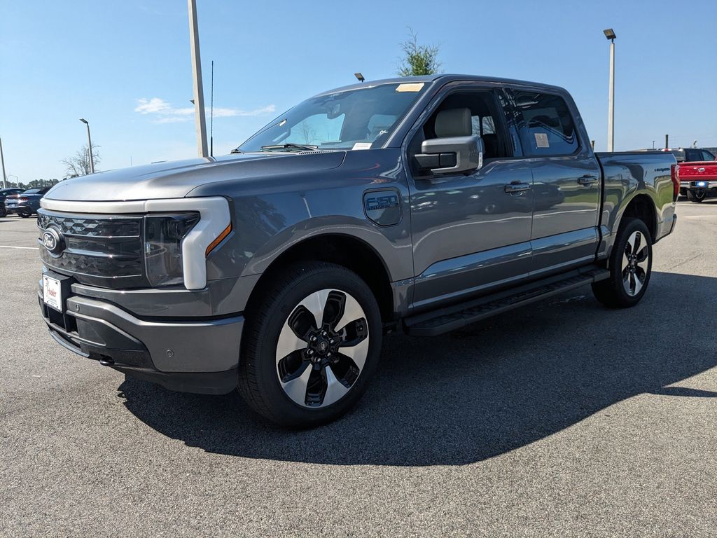 2025 Ford F-150 Lightning Platinum