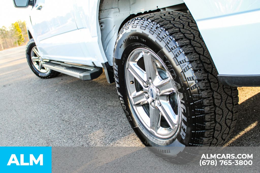 Used 2025 White Ford XLT image 12