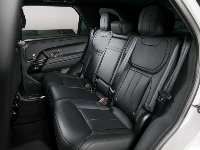 New 2026 Gray Land Rover Dynamic SE image 5