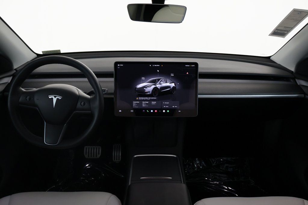 Thumbnail: 2023 Tesla Model Y - 8