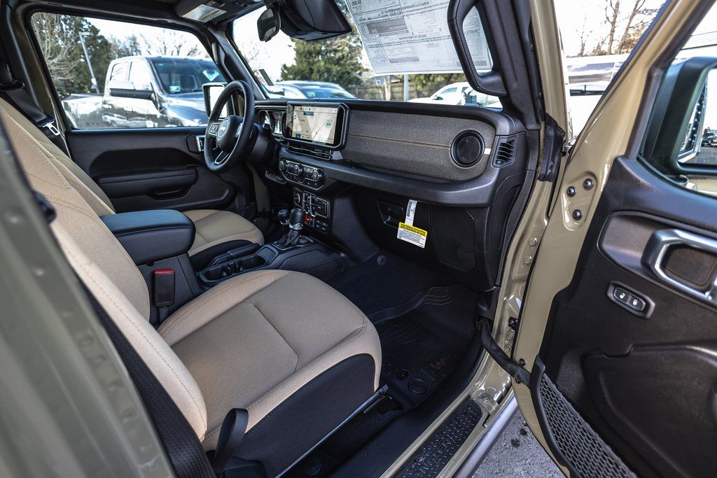2026 Jeep Wrangler Willys 41 thumbnail 28