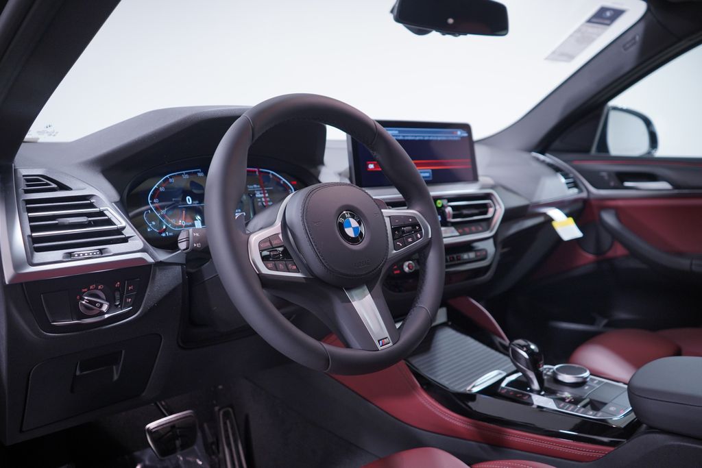 2025 BMW X4 xDrive30i 6