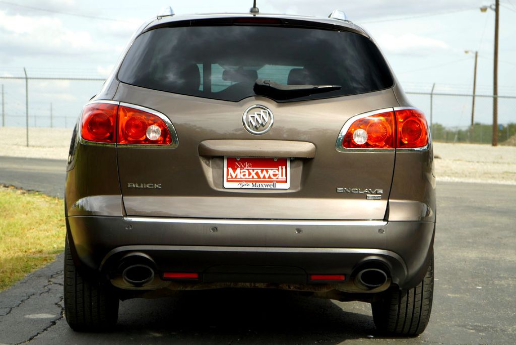 Used Car 2011 Buick Enclave  Cxl For Sale Under $10,000 In Taylor, Texas