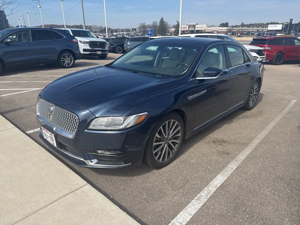 2017 Lincoln Continental Select
