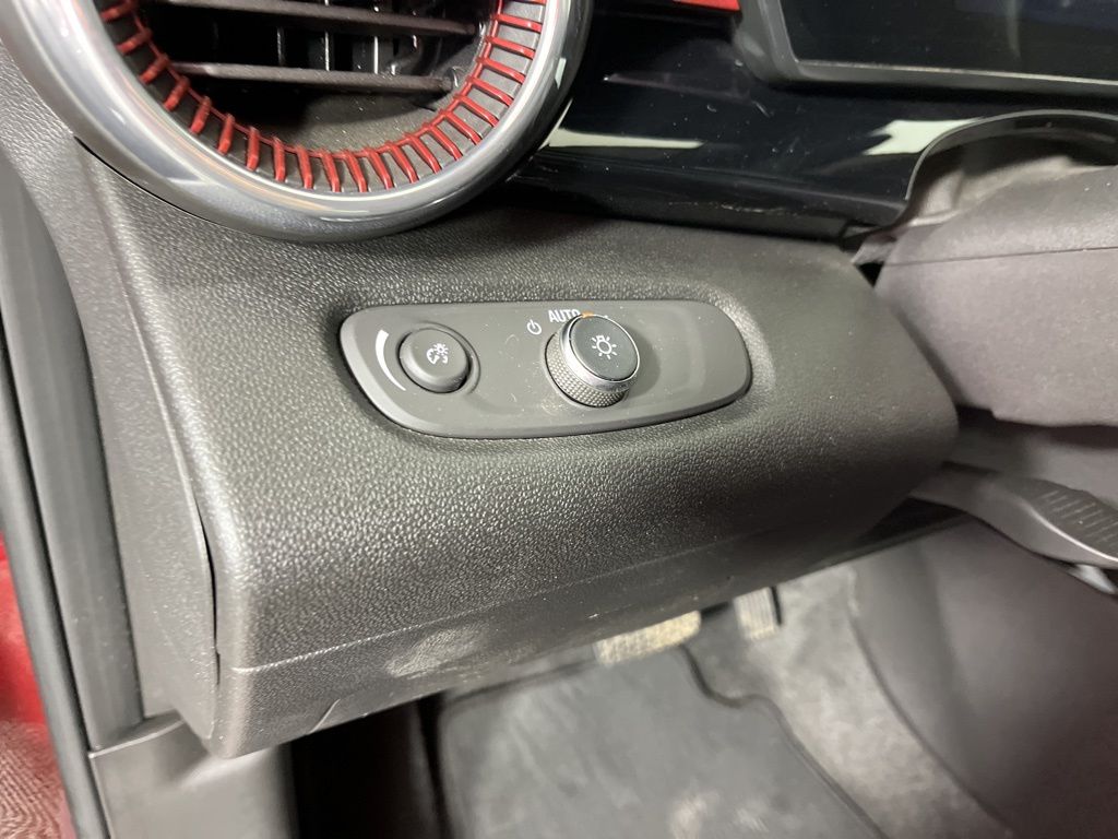 Thumbnail: 2025 Chevrolet Trax - 26