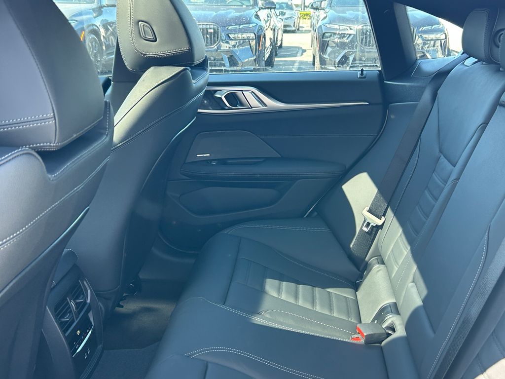 Thumbnail: 2026 BMW 4 Series - 30