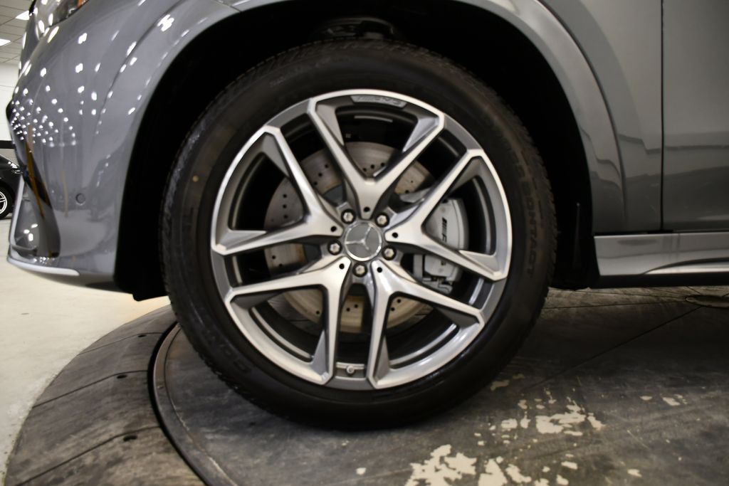 Thumbnail: 2026 Mercedes-Benz GLE - 14