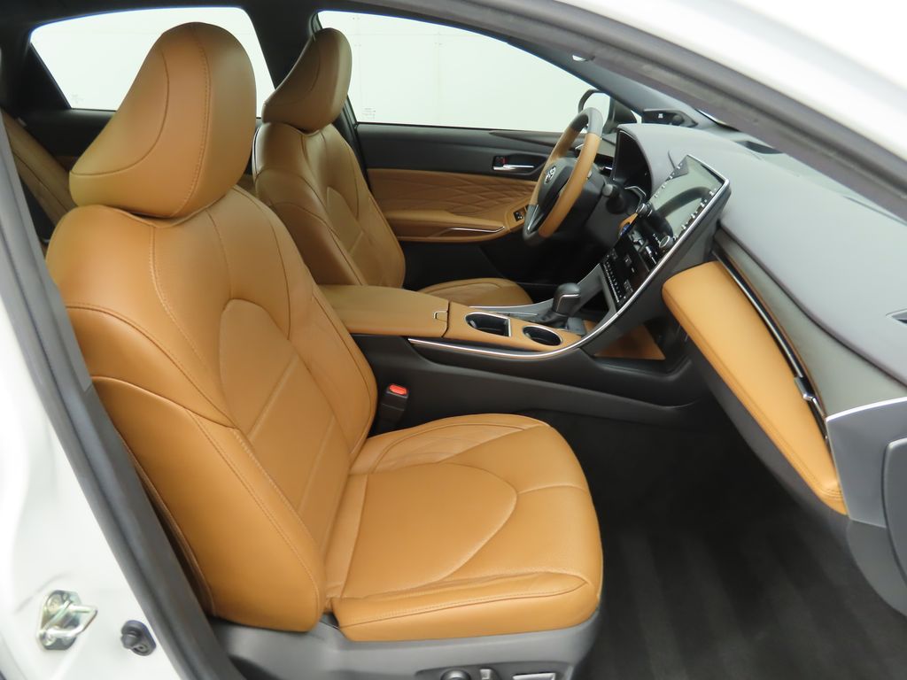 2020 Toyota Avalon Limited 21