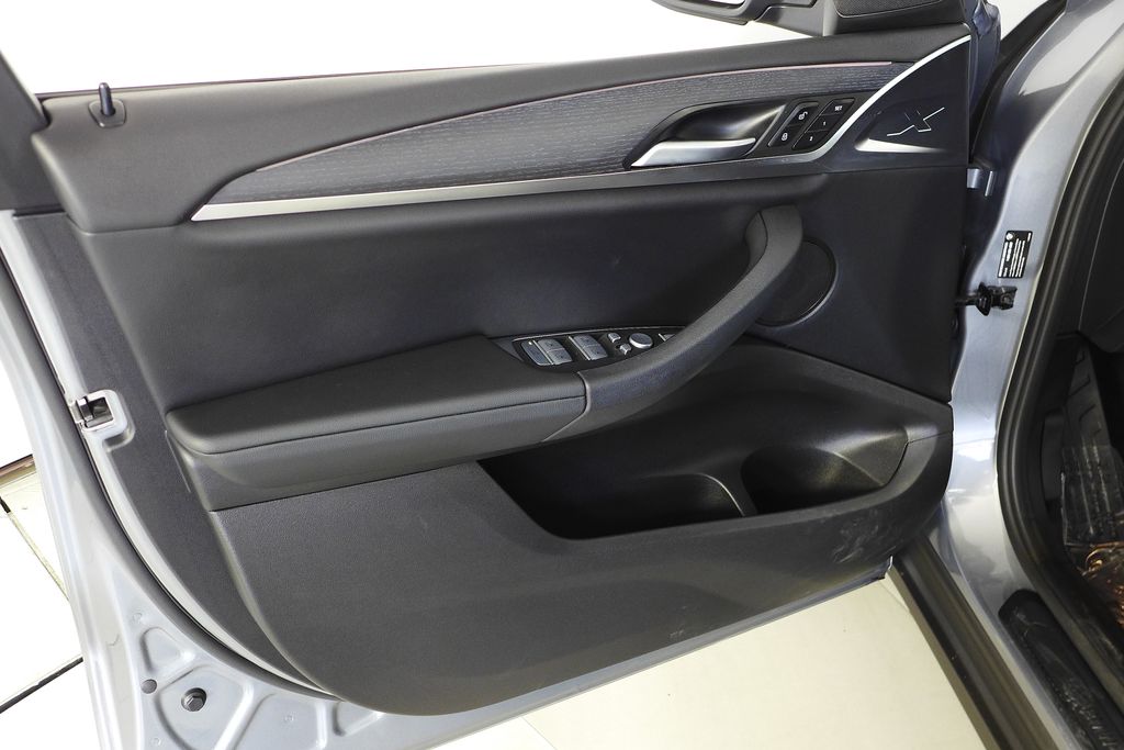 Thumbnail: 2023 BMW X3 - 11