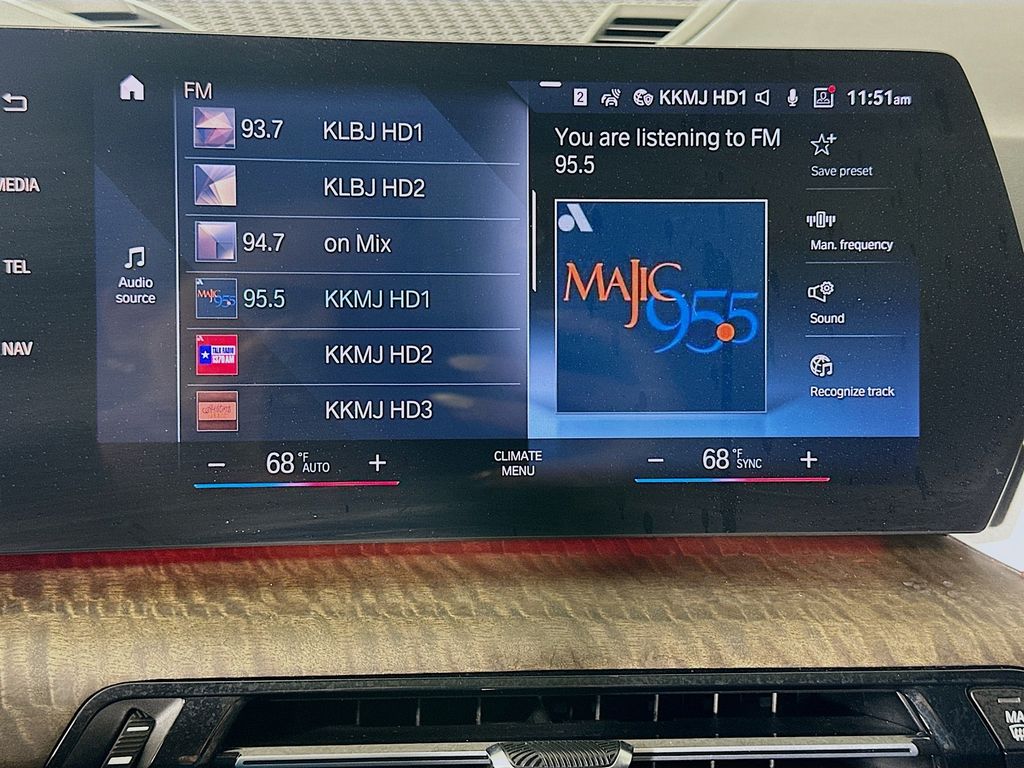 Thumbnail: 2023 BMW X1 - 15