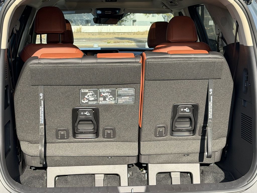 new 2026 Kia Carnival Hybrid car, priced at $44,339