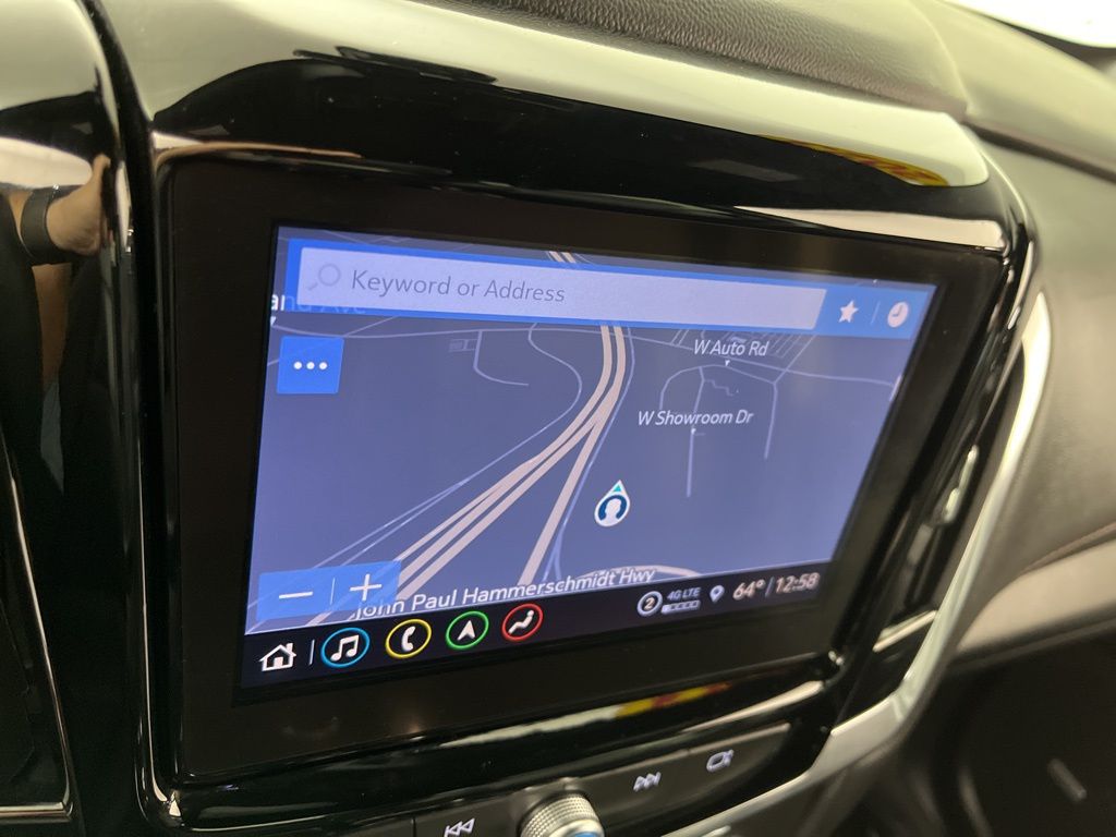2023 Chevrolet Traverse RS 29