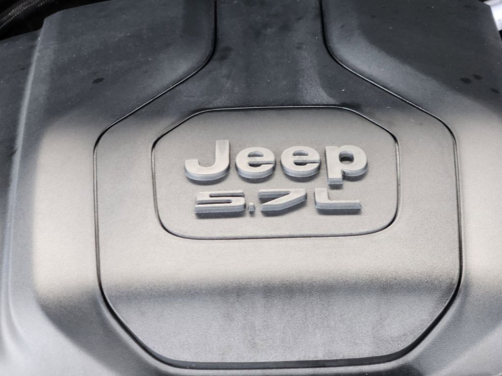 2022 Jeep Grand Cherokee Summit 29